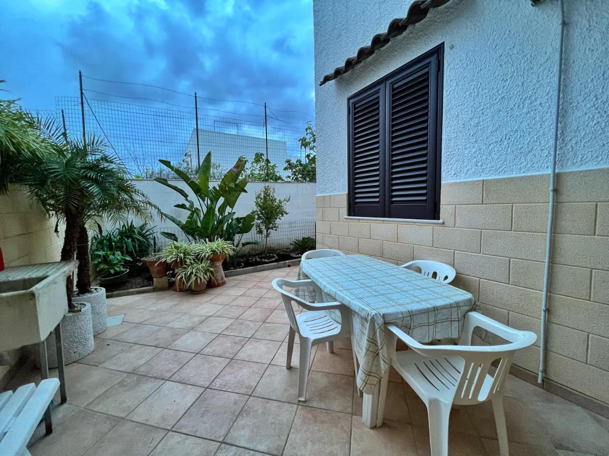 Casa Vacanza Rita Marina Di Pescoluse Zewnętrze zdjęcie